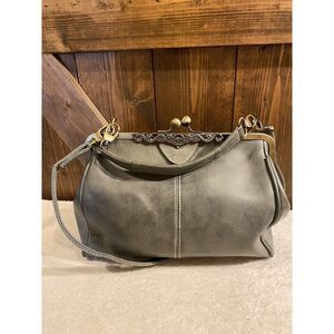 Realer Handbag, Faux Leather Kiss Latchh‎